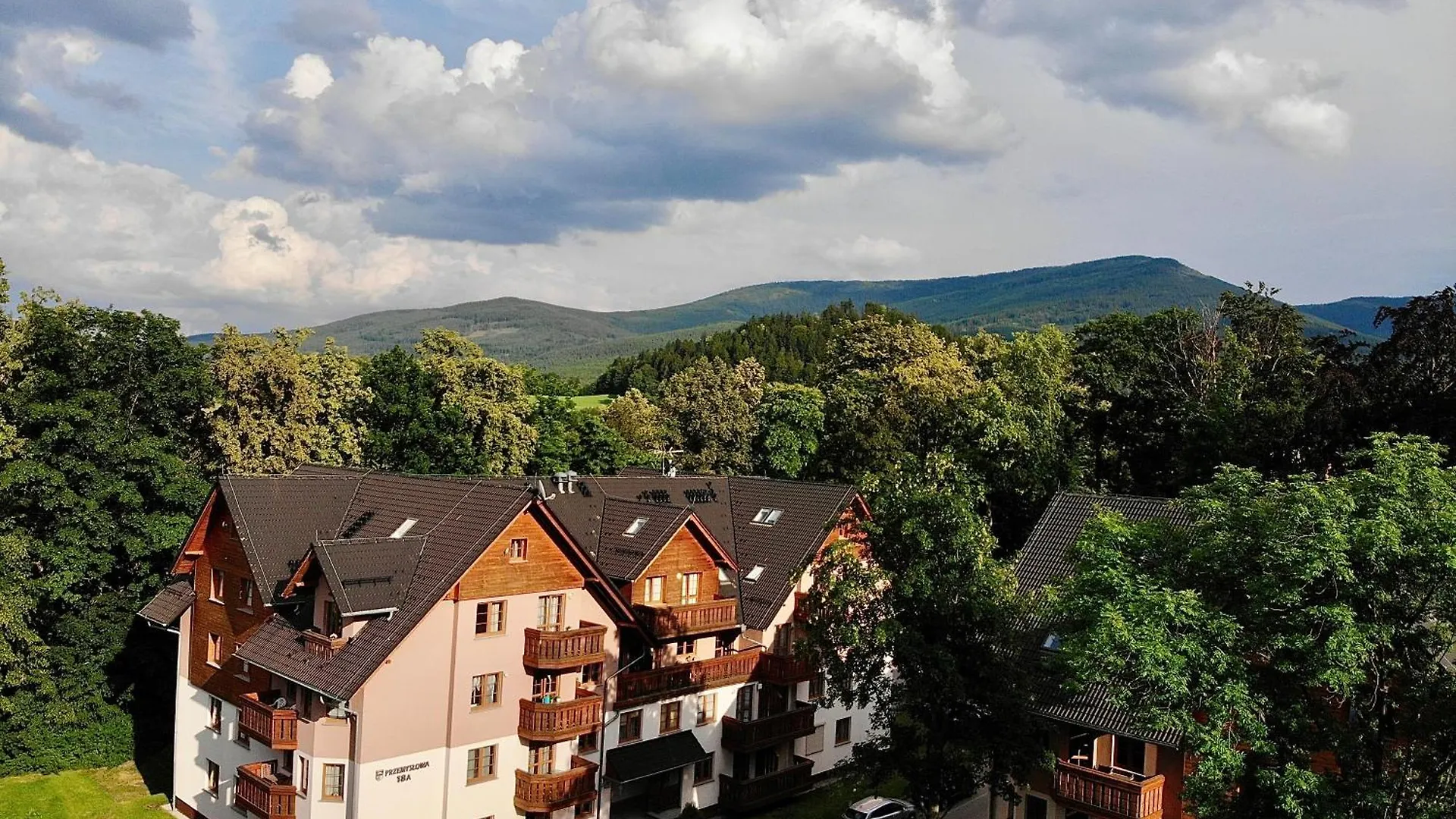 Przycup W Karkonoszach Apartamenty - Lesny Dom Przemyslowa 18A Karpacz